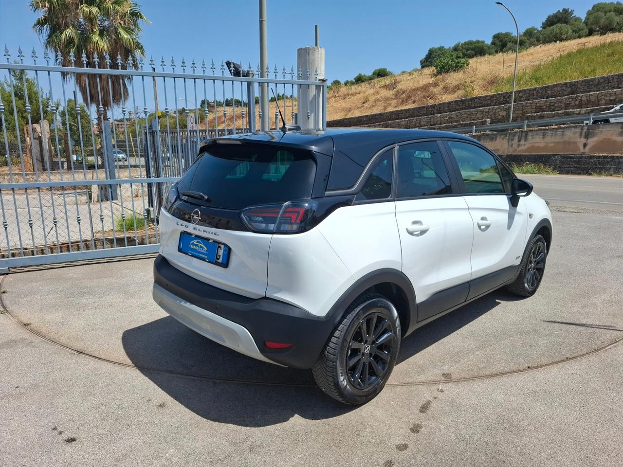 Opel Crossland 1.2 Turbo 12V 110 CV anno 2022