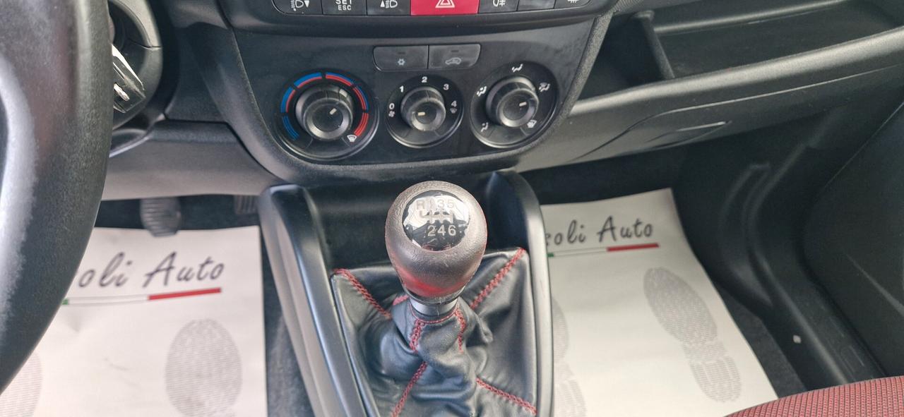 Fiat Doblò 5 Posti 1.6 Mjt 105cv 150° Anniversario