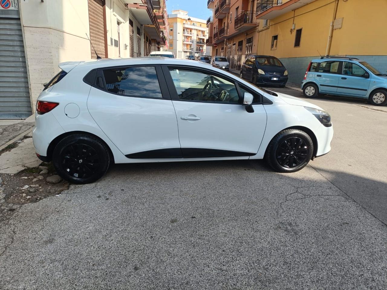 Renault Clio dCi 8V 75CV Start&Stop 5 porte Energy Life