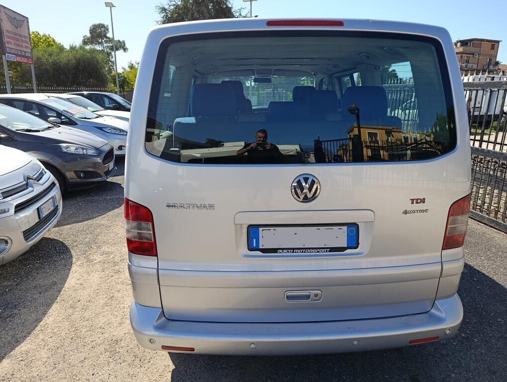 Volkswagen T5 Multivan 2.5 TDI 4Motion