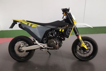 Husqvarna 701 Supermoto