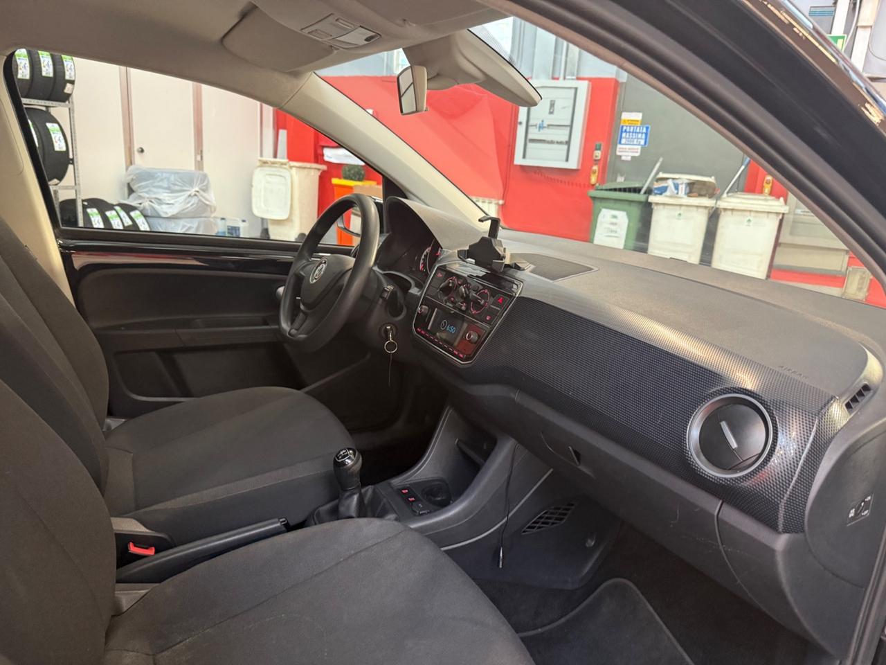 Volkswagen up! 1.0 5p. color BlueMotion Technology