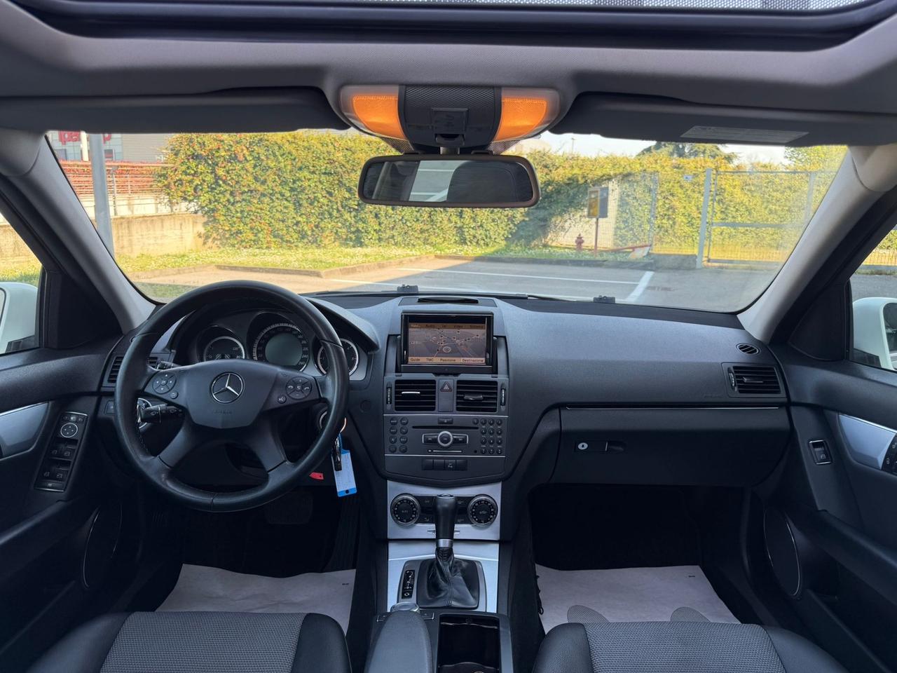 Mercedes-benz C 220 CDI BlueEFFICIENCY Avantgarde