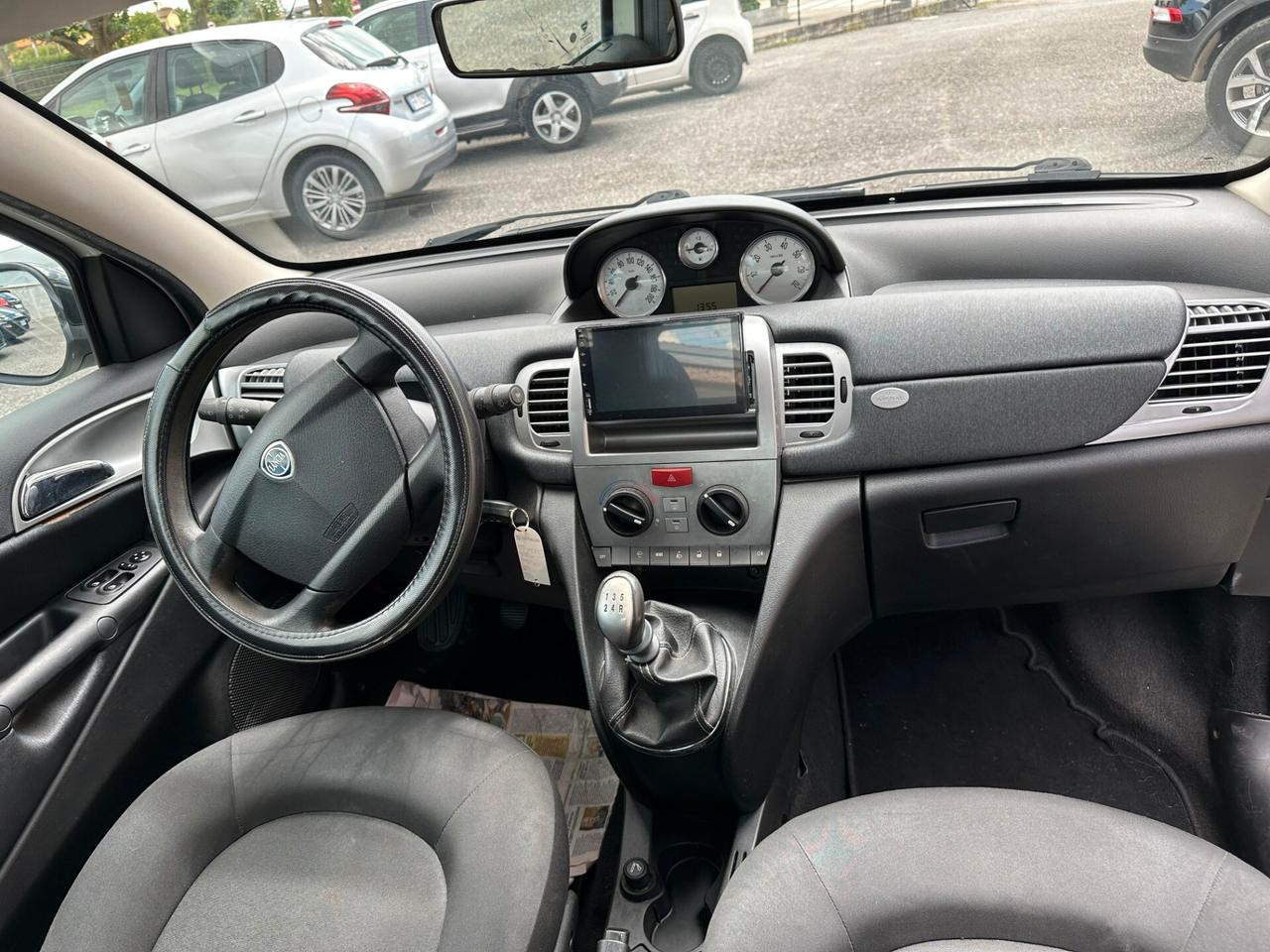 Lancia Ypsilon 1.2 69 CV Diva