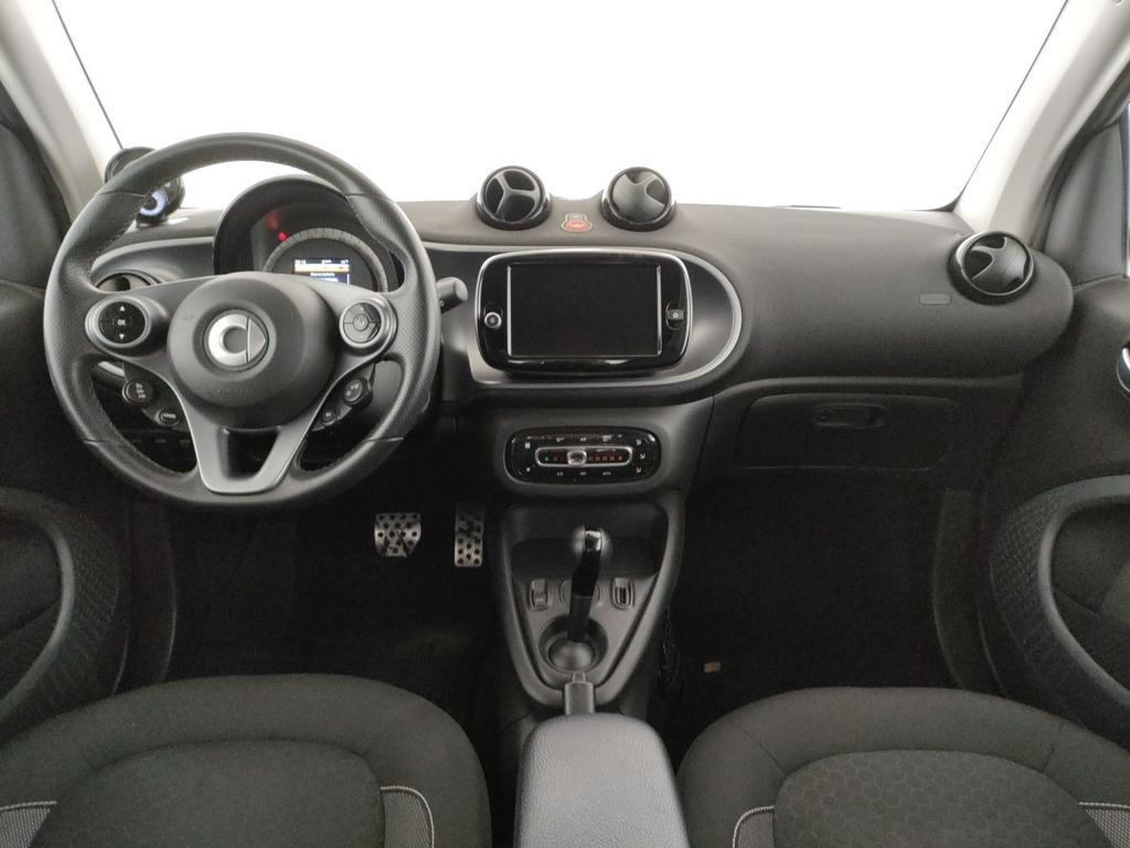 Smart fortwo 22kW EQ Ushuaia Silver Matt