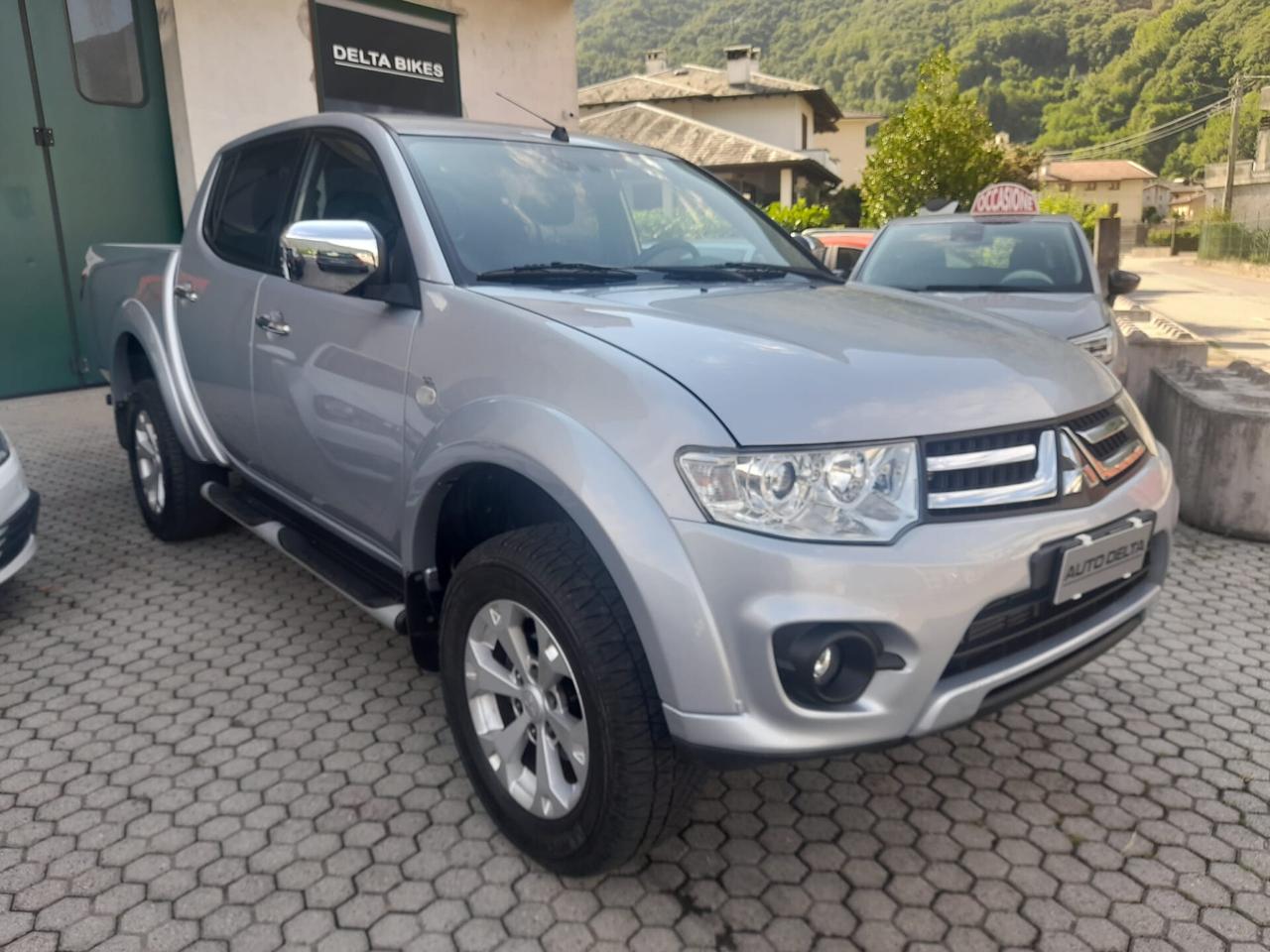 Mitsubishi L200 2.5 DI-D/178CV DC Intense Plus DPF
