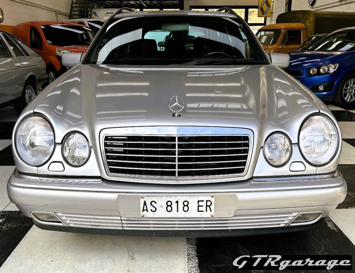 MERCEDES - Classe E - 280 V6 4Matic Avantgarde