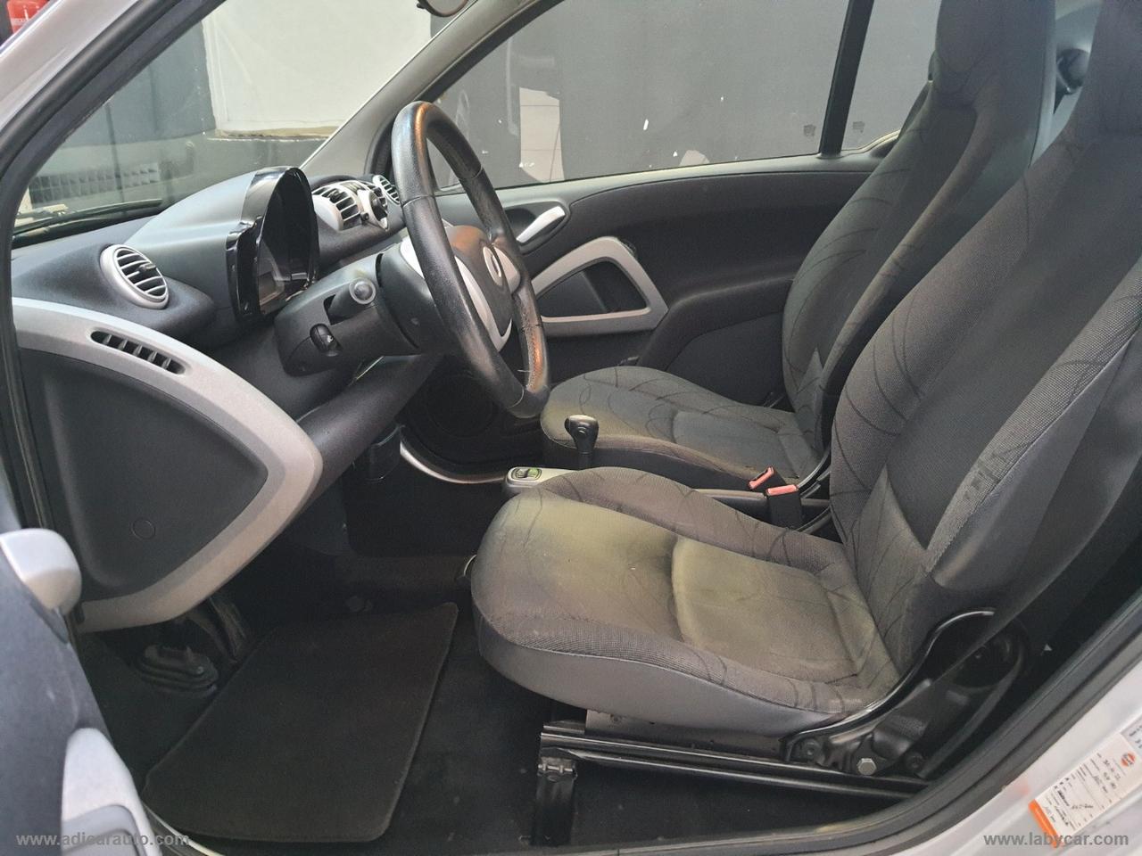 SMART fortwo 1000 52 kW MHD coupé