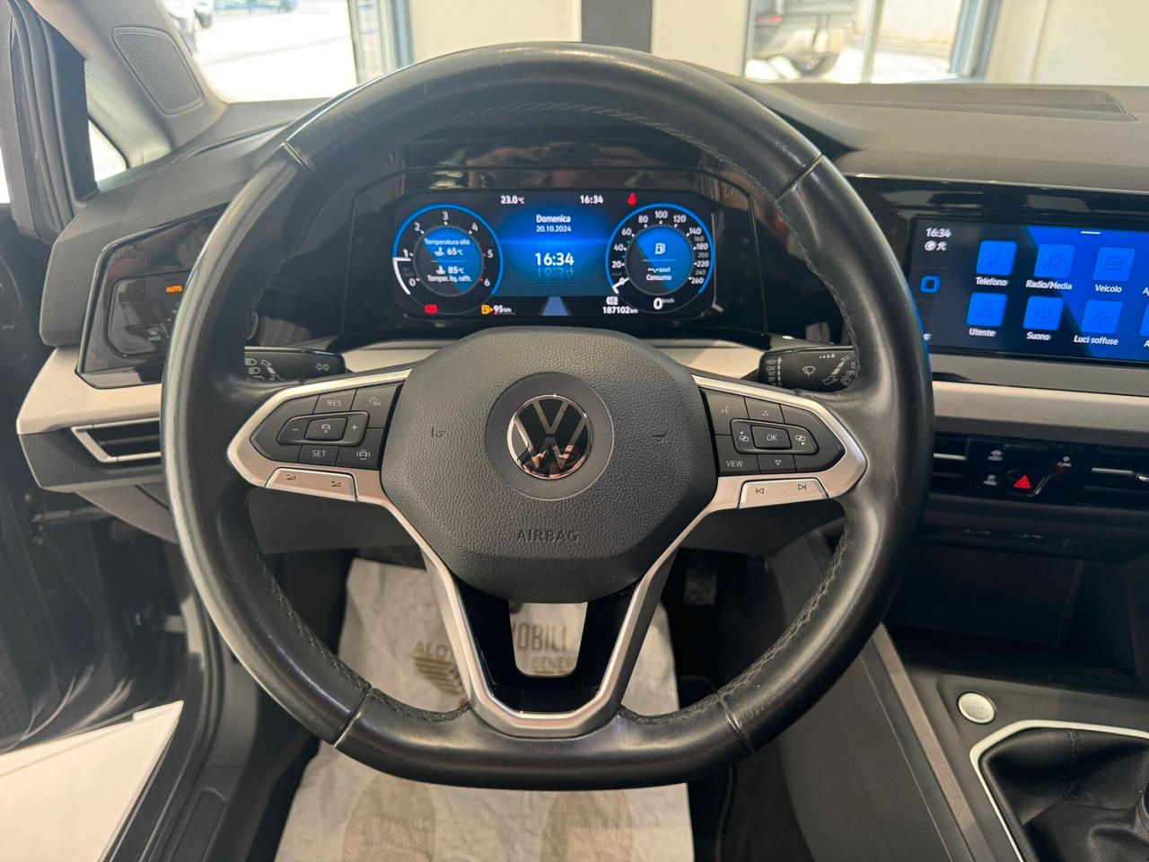 VOLKSWAGEN GOLF 2.0 TDI 116 CV UNI PROPIETARIO 2021