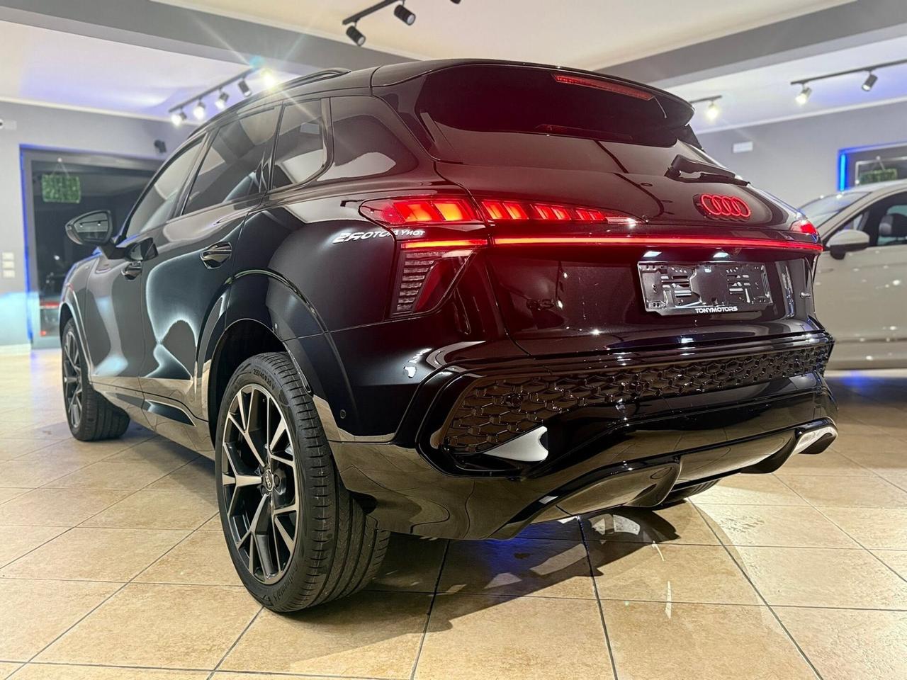 Audi Q3 40 TFSI quattro S tronic line edition