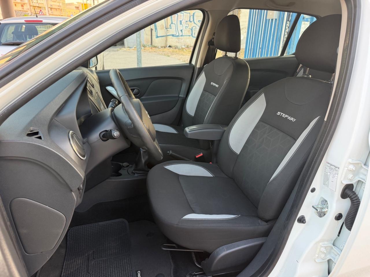 Dacia Sandero Stepway 1.5 dCi 8V 90 cv 2015