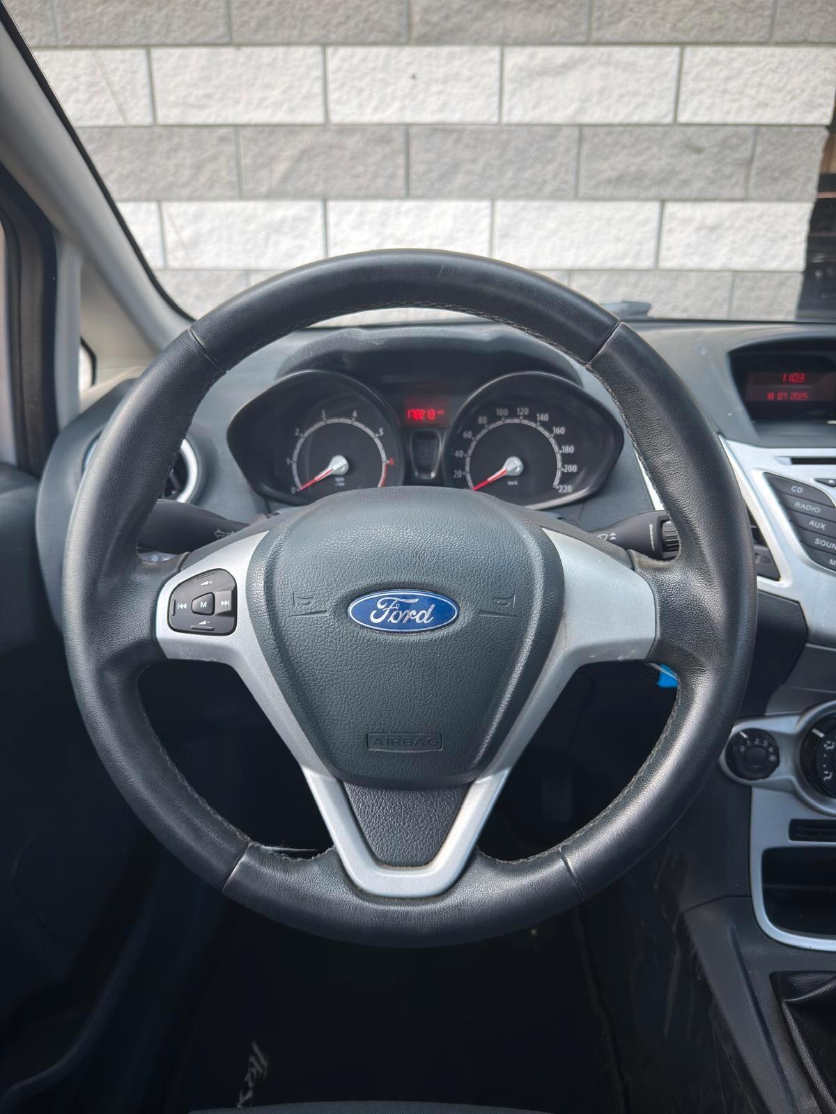 Ford Fiesta 1.2 82 CV 5 porte Titanium