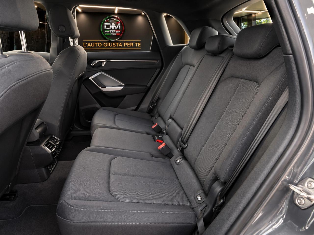 Audi Q3 35 TFSI S tronic Business