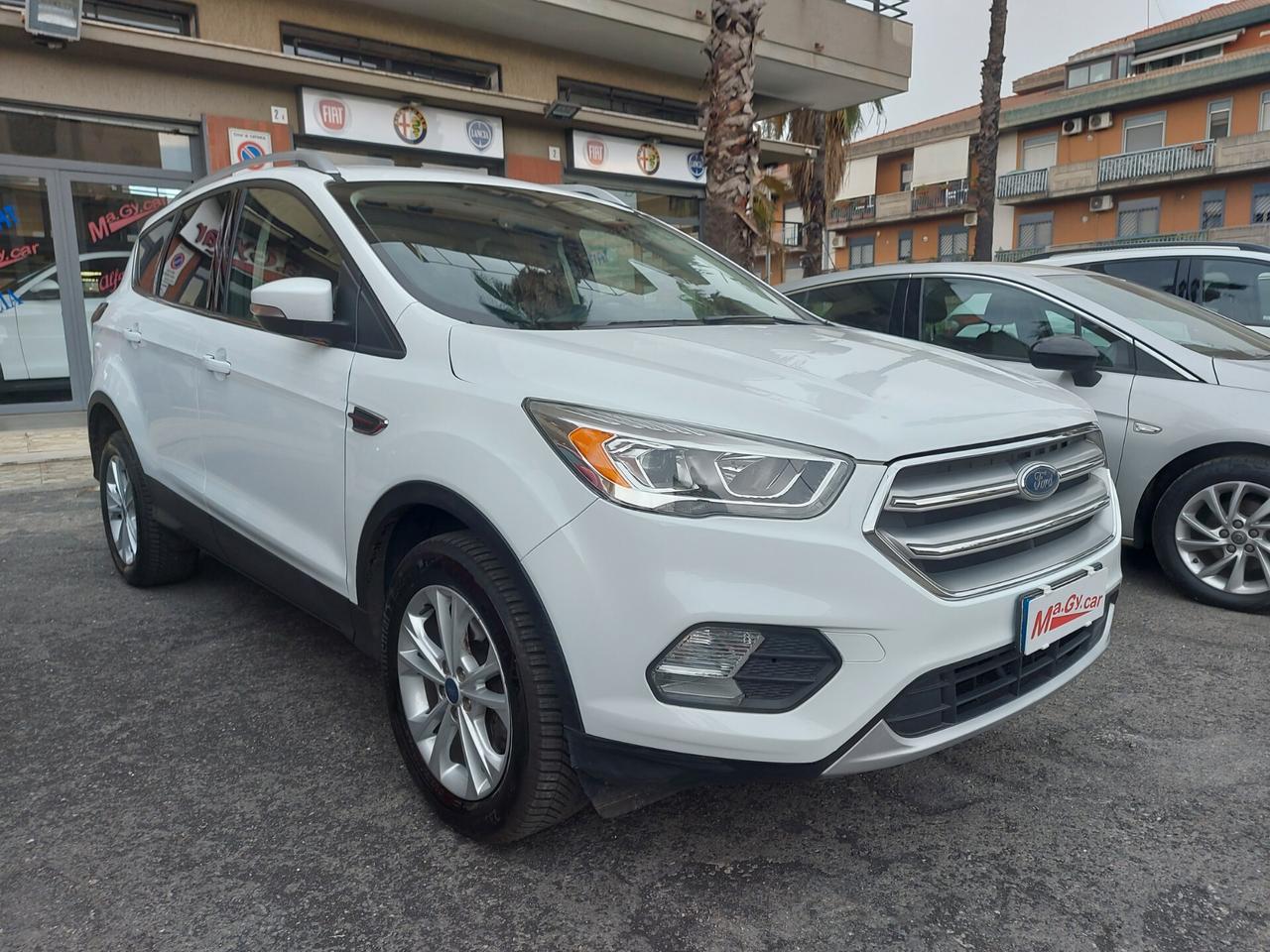 Ford Kuga 1.5 TDCi 120 cv S Titanium