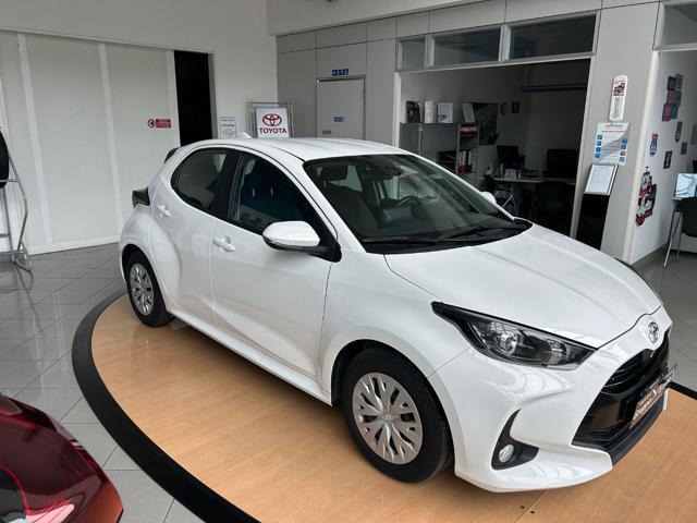 TOYOTA Yaris 1.0 5 porte Active