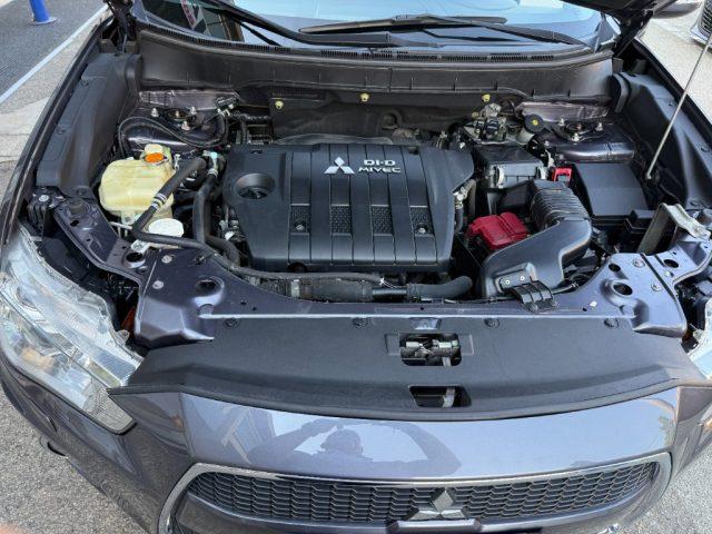 MITSUBISHI Outlander 2.2 DI-D Instyle DPF 7 p.ti UNICO PROPRIETARIO