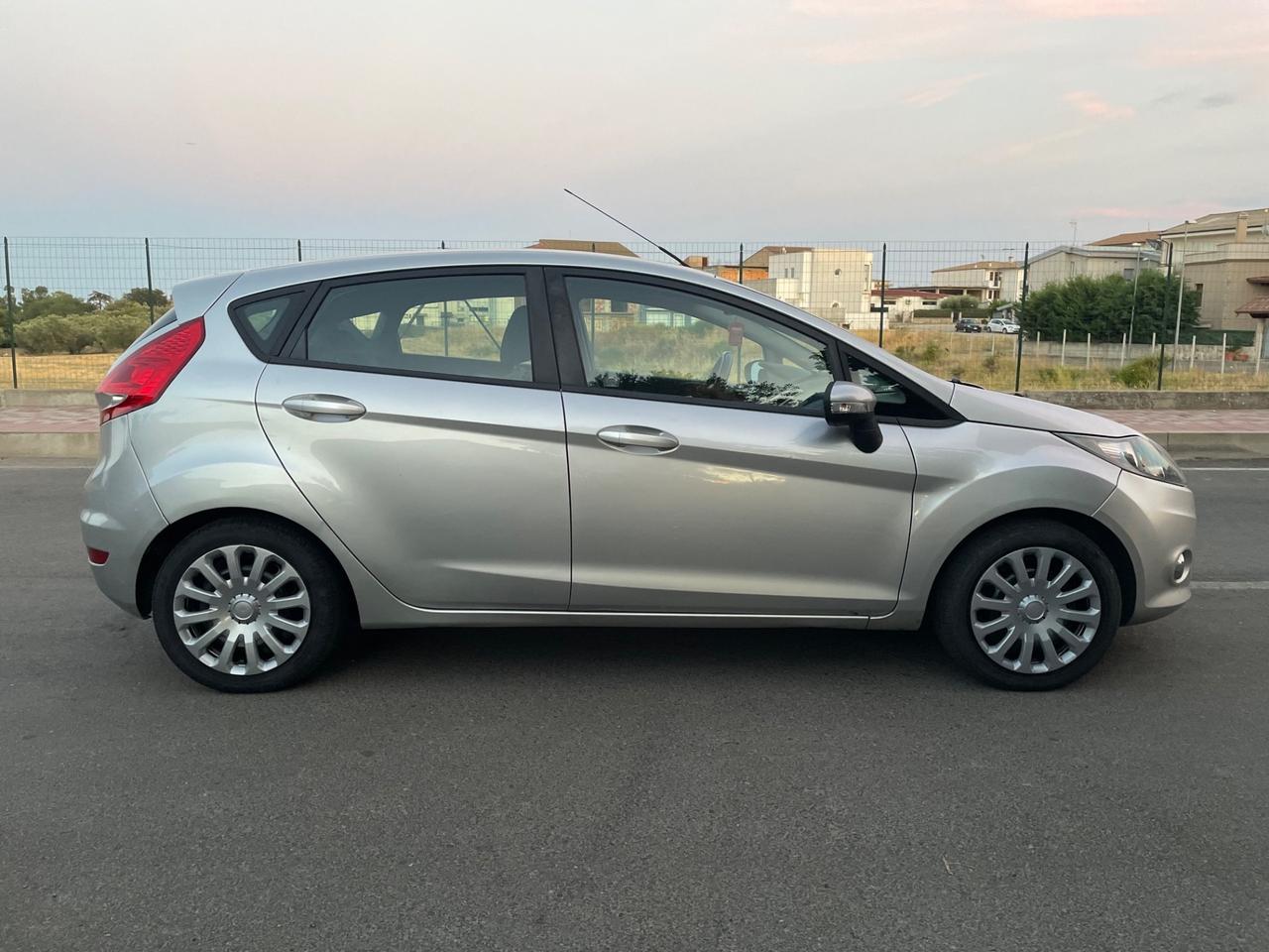 Ford Fiesta 1.2 82 CV 5 porte Titanium - Gpl
