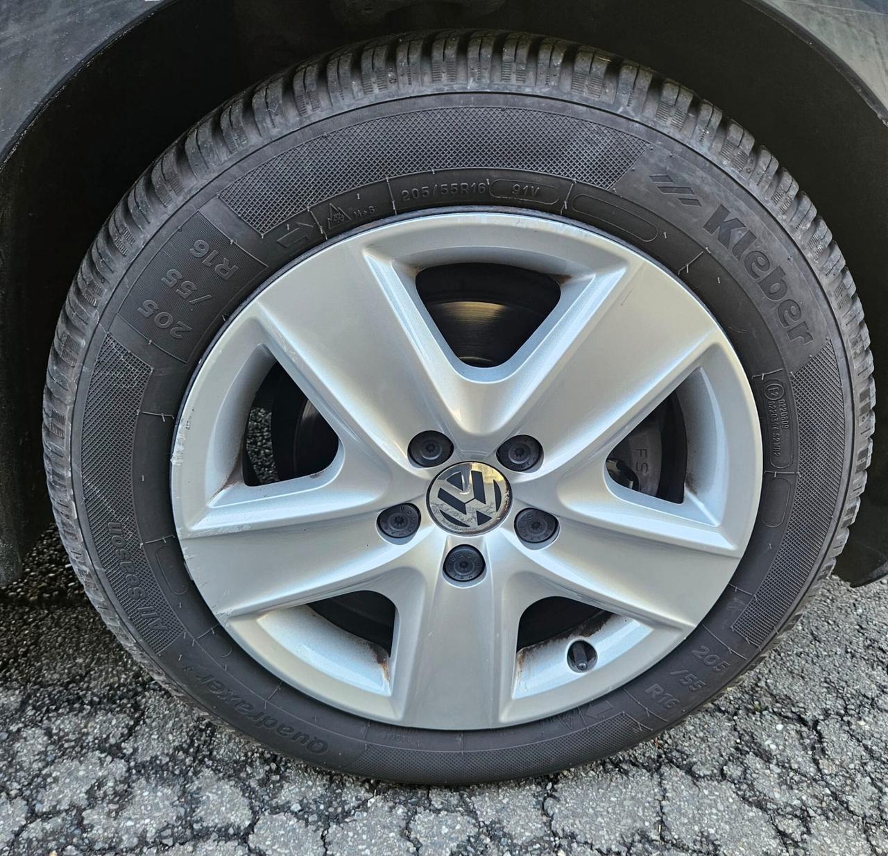 Volkswagen Golf 1.6 TDI NEOPATENTATI