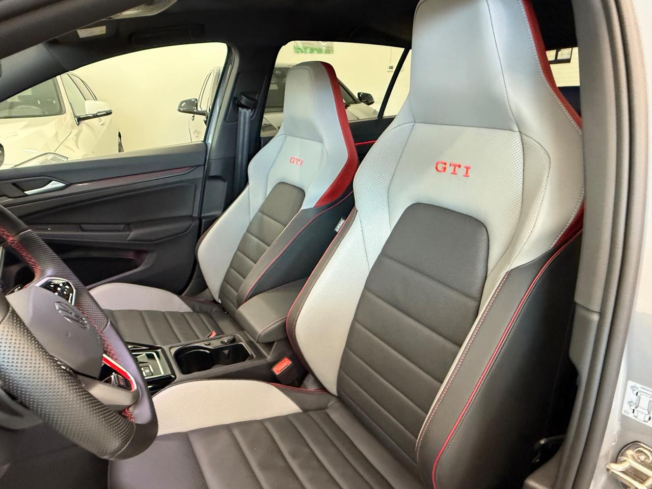 Volkswagen Golf GTI Golf 2.0 TSI GTI DSG PERFORMANCE TETTO