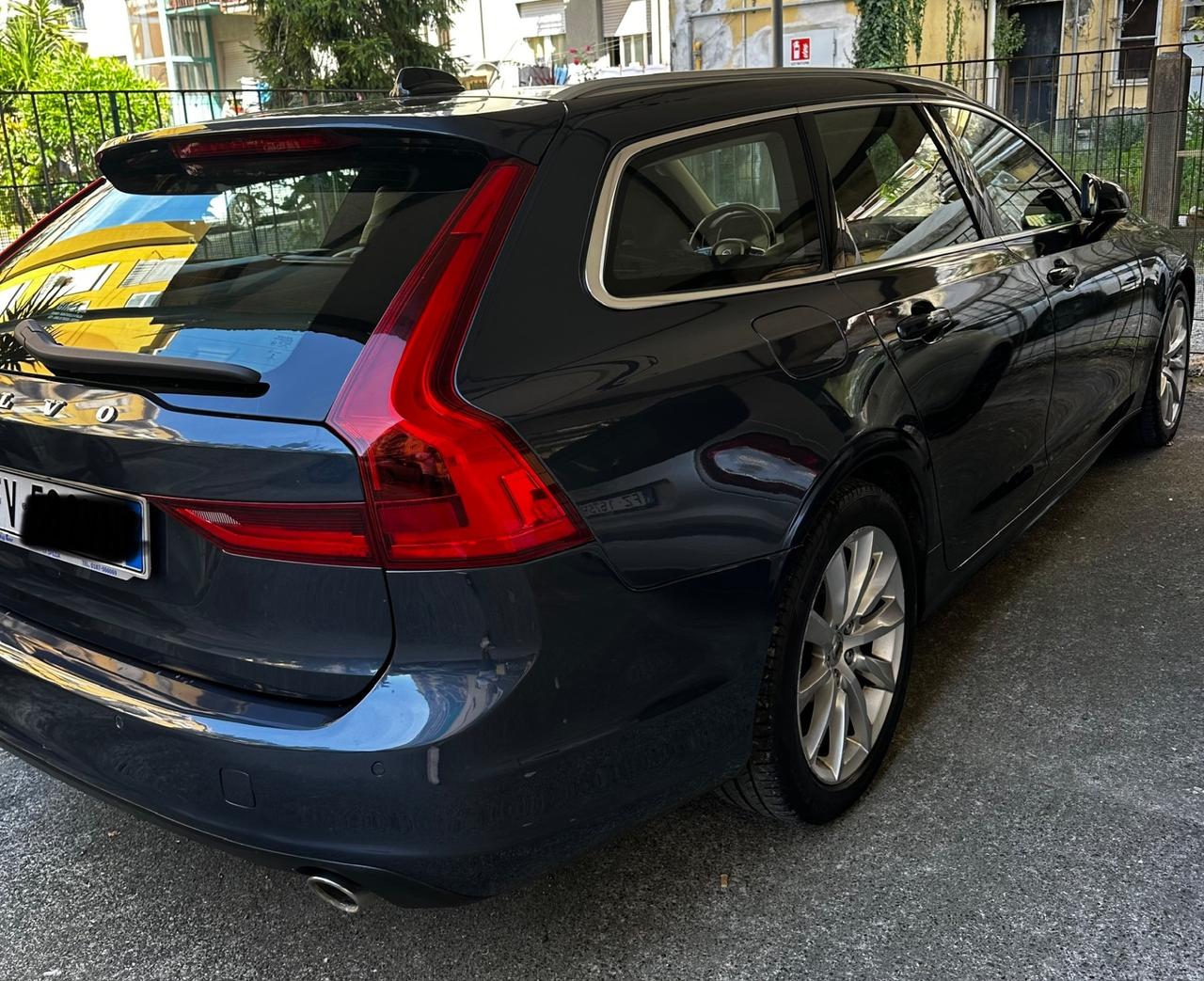 Volvo V90 D3 Business Plus