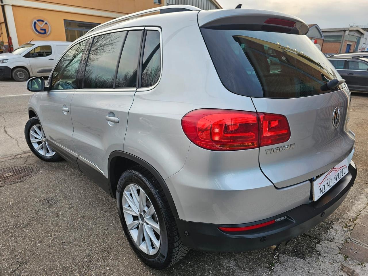 Volkswagen Tiguan 2.0 TDI 140cv 4Motion DSG*Navi*Pdc*Euro5*