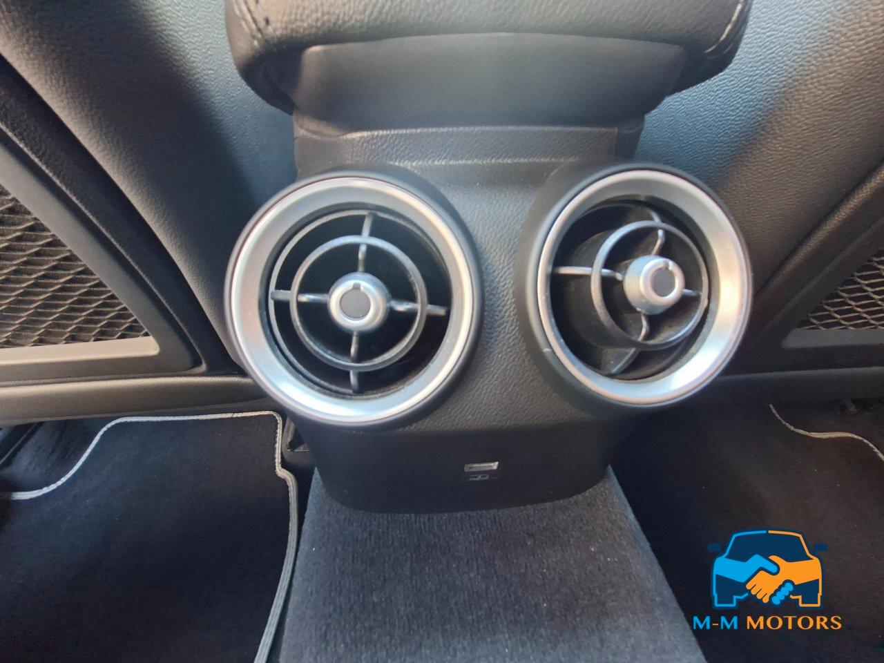 Alfa Romeo Giulia 2.2 t Sprint 190cv auto