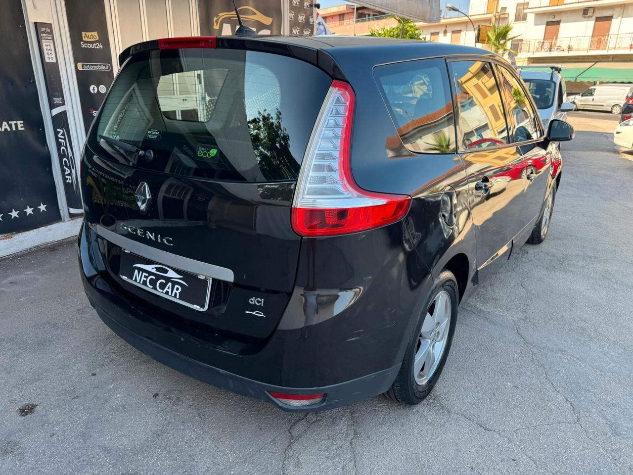 Renault Scénic 1.5 dCi 110CV Dynamique 7 POSTI