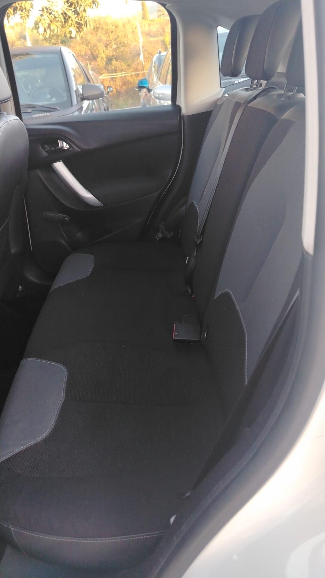 Citroen C3 1.4 VTi 95 GPL Exclusive