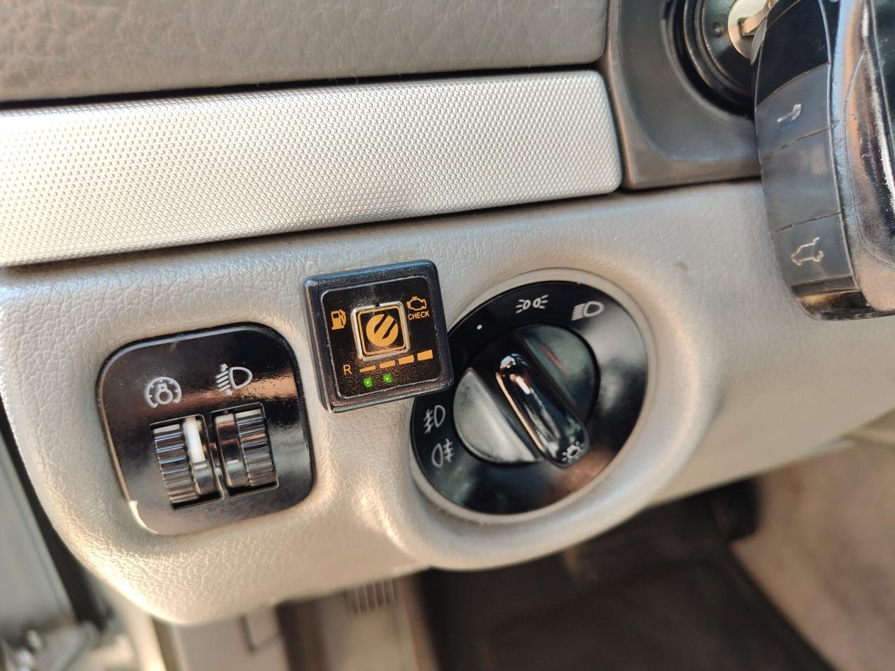 Porsche Cayenne 3.2 V6 cat
