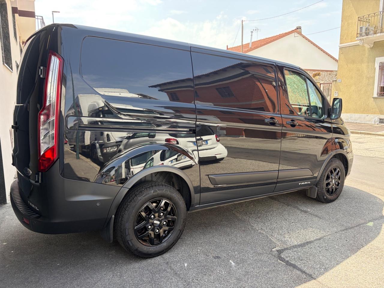 Ford Transit Custom 340 2.0 EcoBlue 170 PL Furgone Trail