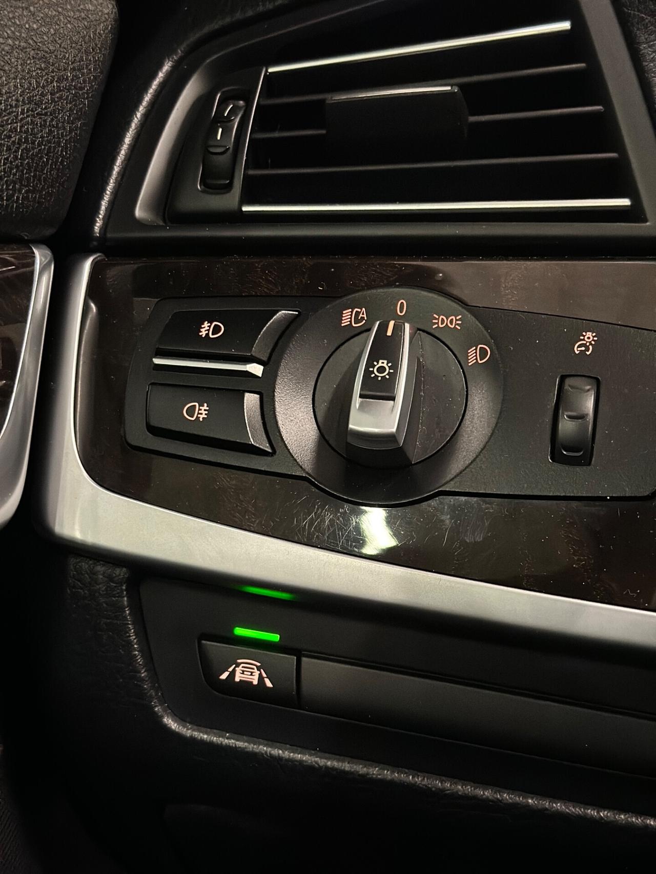 Bmw 530d xDrive 258CV Touring Luxury