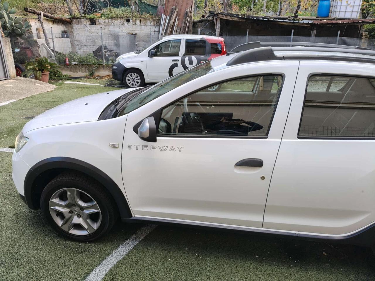 Dacia Sandero Stepway 1.5 DCI 90CV FINE2017
