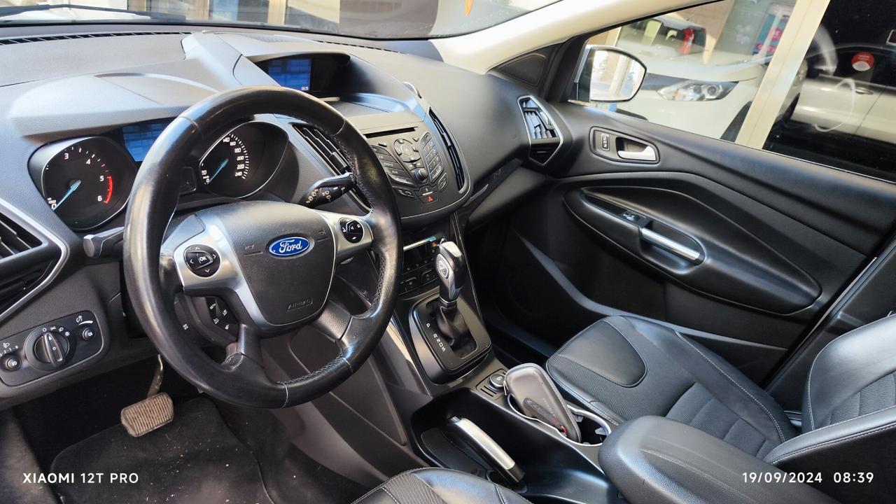 Ford Kuga TDCI 150 CV S&S 4WD Powershift Titanium