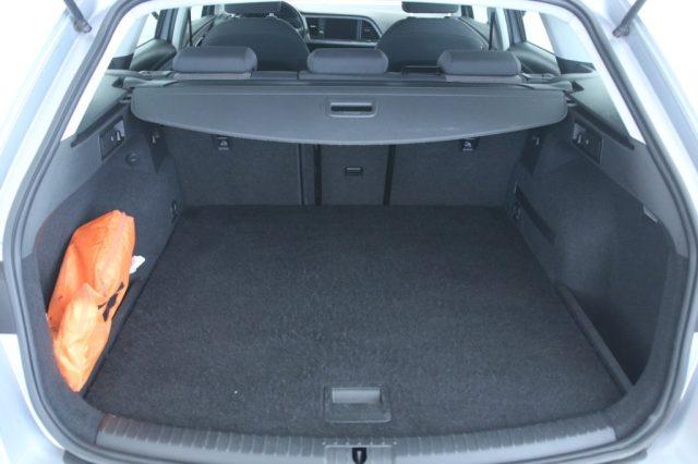 SEAT Leon 1.5 TGI DSG ST Style LED/NAVIGATORE