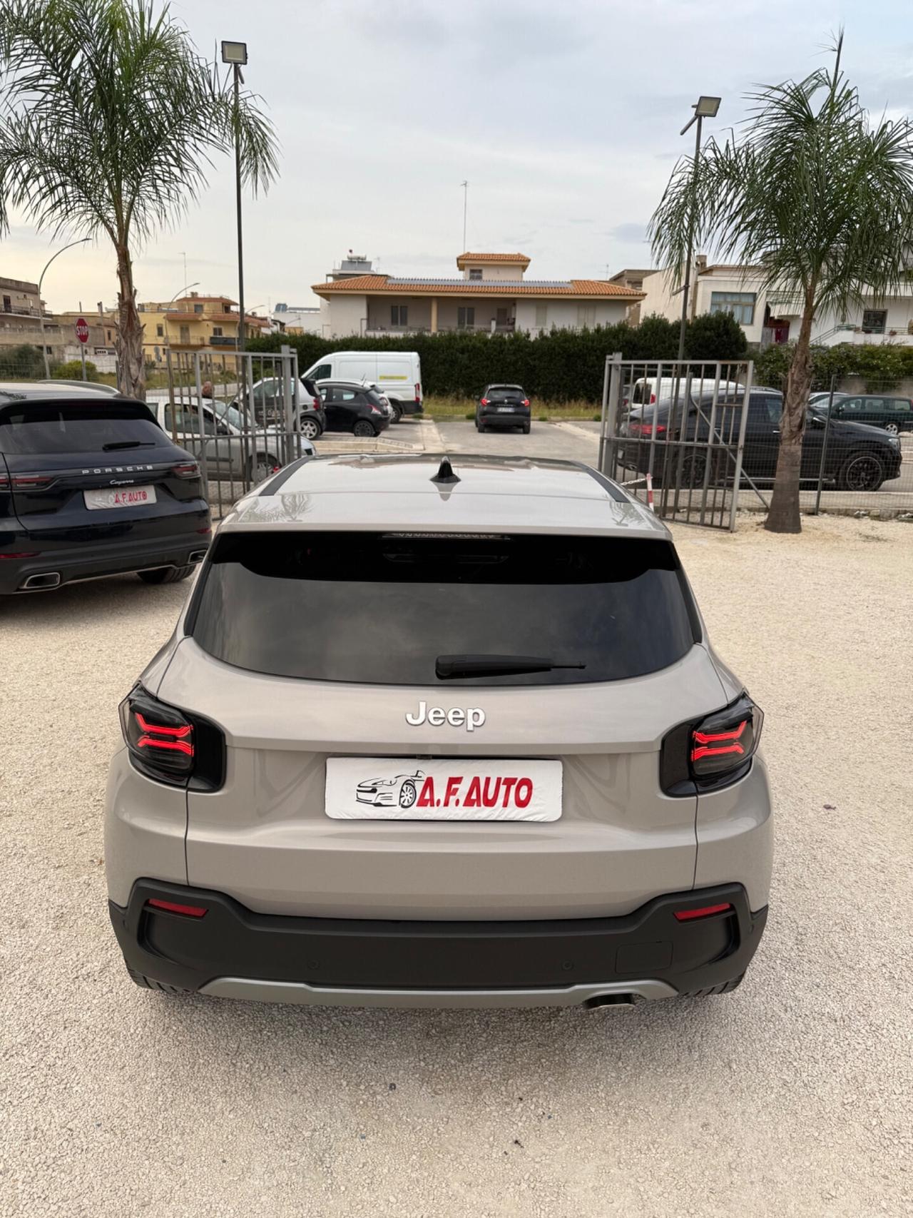 Jeep Avenger 1.2 Turbo 100 CV Summit