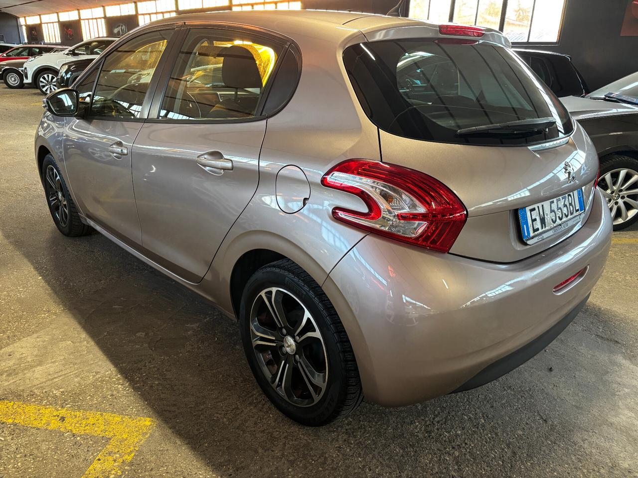 Peugeot 208 1.2 PureTech 82CV Allure NEOPATENTATO