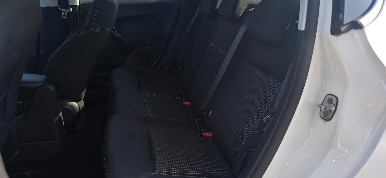 Peugeot 208 1.6 e-HDi 92 CV Stop&Start 5 porte Allure