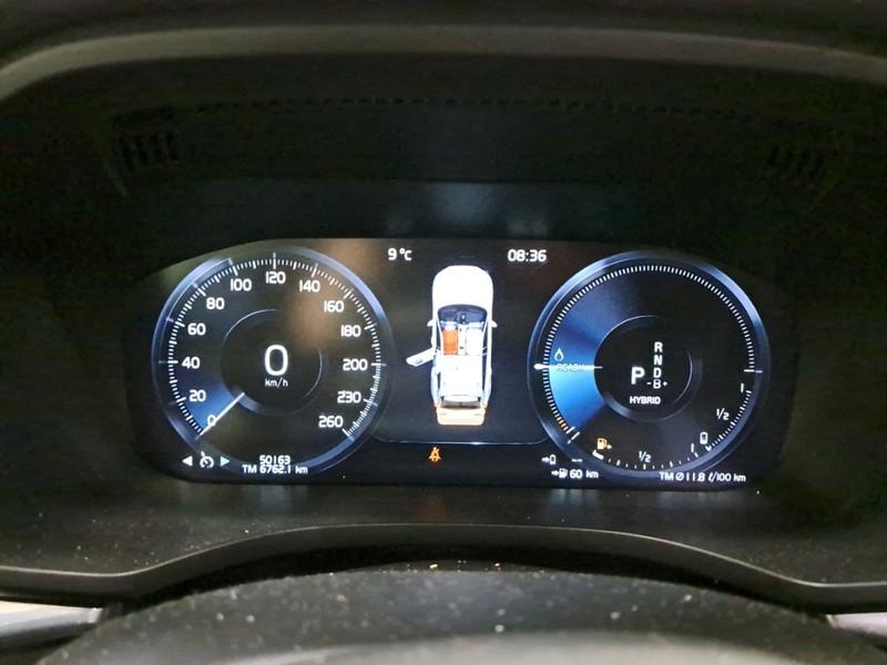 VOLVO XC60 T6 PLUG-IN AWD AUTO RECHARGE INS. EXP 5 PORTE SUV