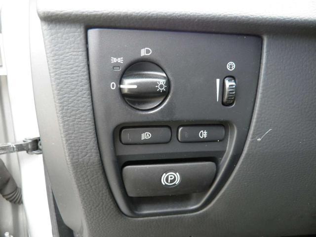 VOLVO XC90 D5 AWD Geartronic Summum