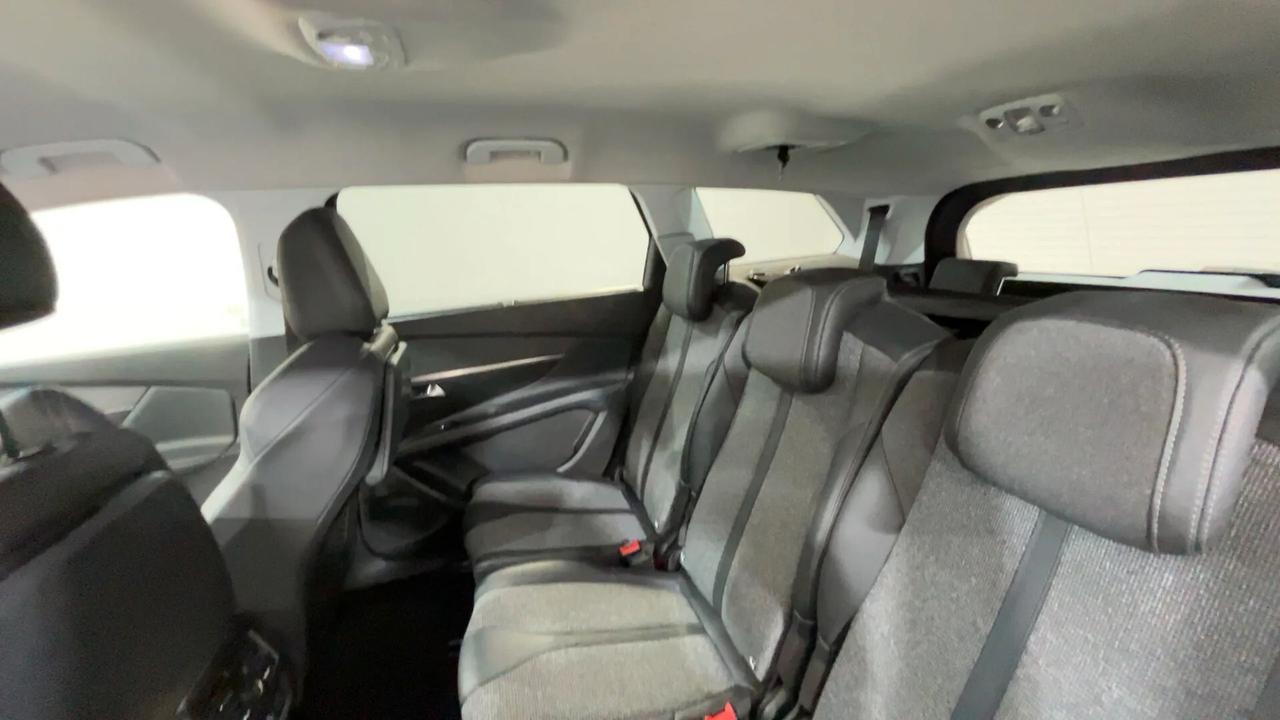 Peugeot 5008 BlueHDi 130 S&S EAT8 Allure
