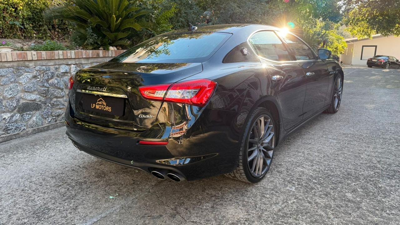 Maserati Ghibli V6 Diesel 275 CV Gransport