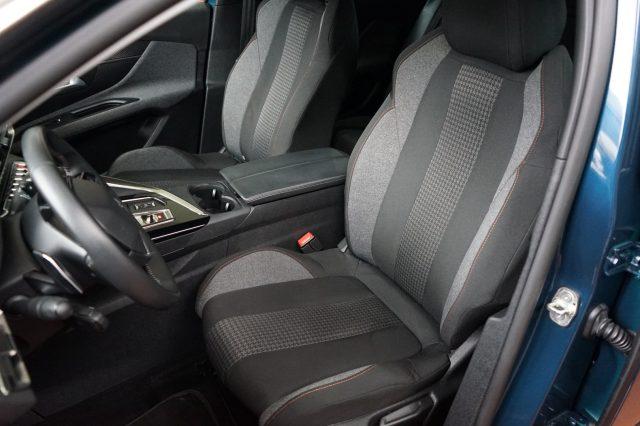 PEUGEOT 3008 BlueHDi 130 S&S EAT8 Active Business