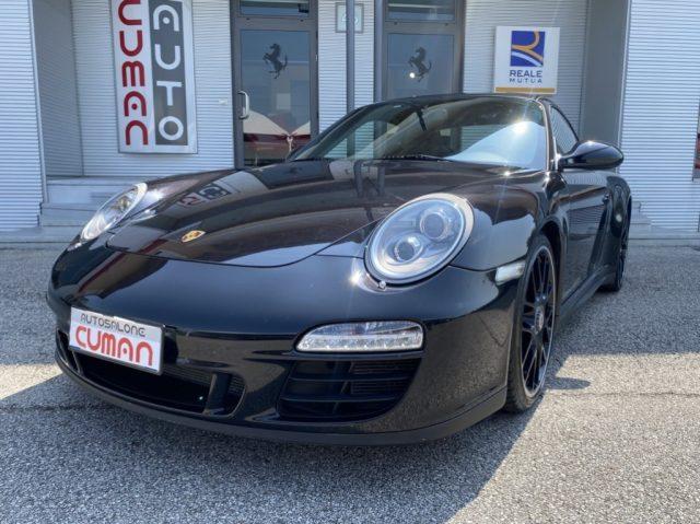 PORSCHE 911 Carrera 4 GTS Coupé