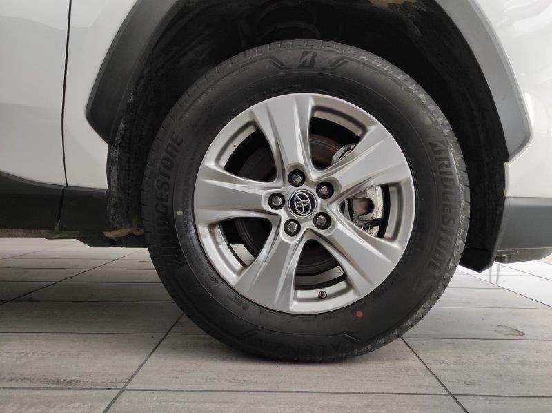 TOYOTA RAV4 5ª serie - RAV4 2.5 HV (222CV) E-CVT AWD-i Business