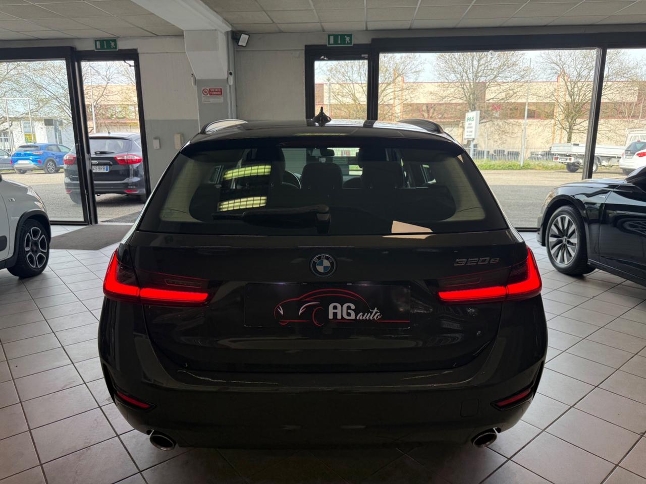 Bmw 320 320e Touring Business Advantage