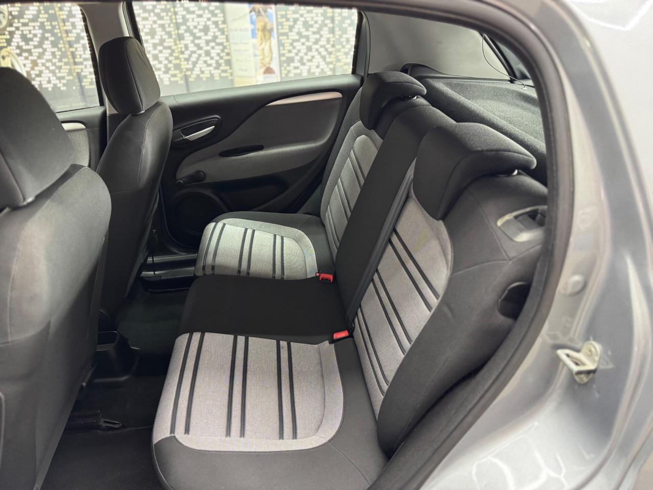 Fiat Punto Evo 1.3 Mjt 75 CV 5Porte ADATTA NEOPATENTATI