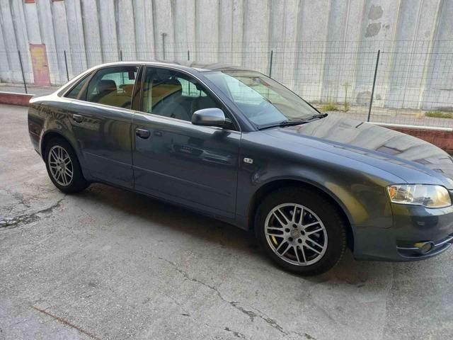 AUDI A4 2.0 20V Top NEOPATENTATI