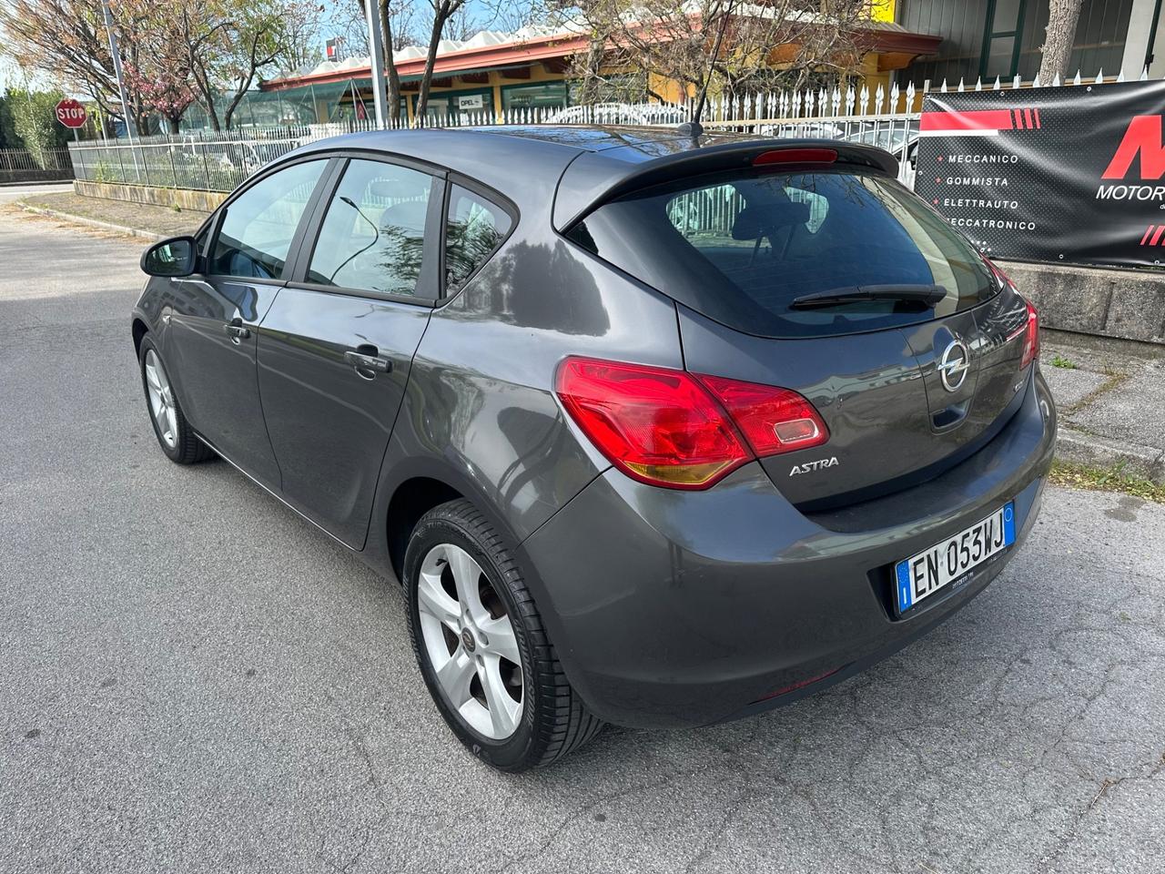 Opel Astra 1.7 CDTI 110CV 5 porte Cosmo