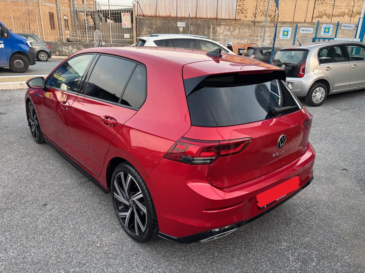 Volkswagen Golf 1.5 eTSI 130 CV EVO ACT DSG R-Line