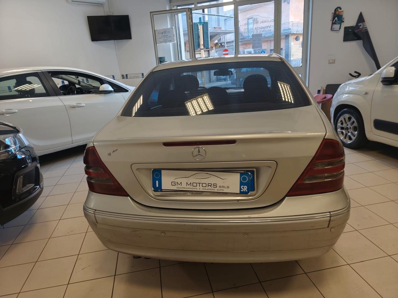 Mercedes-benz C 270 220 CDI Avantg.